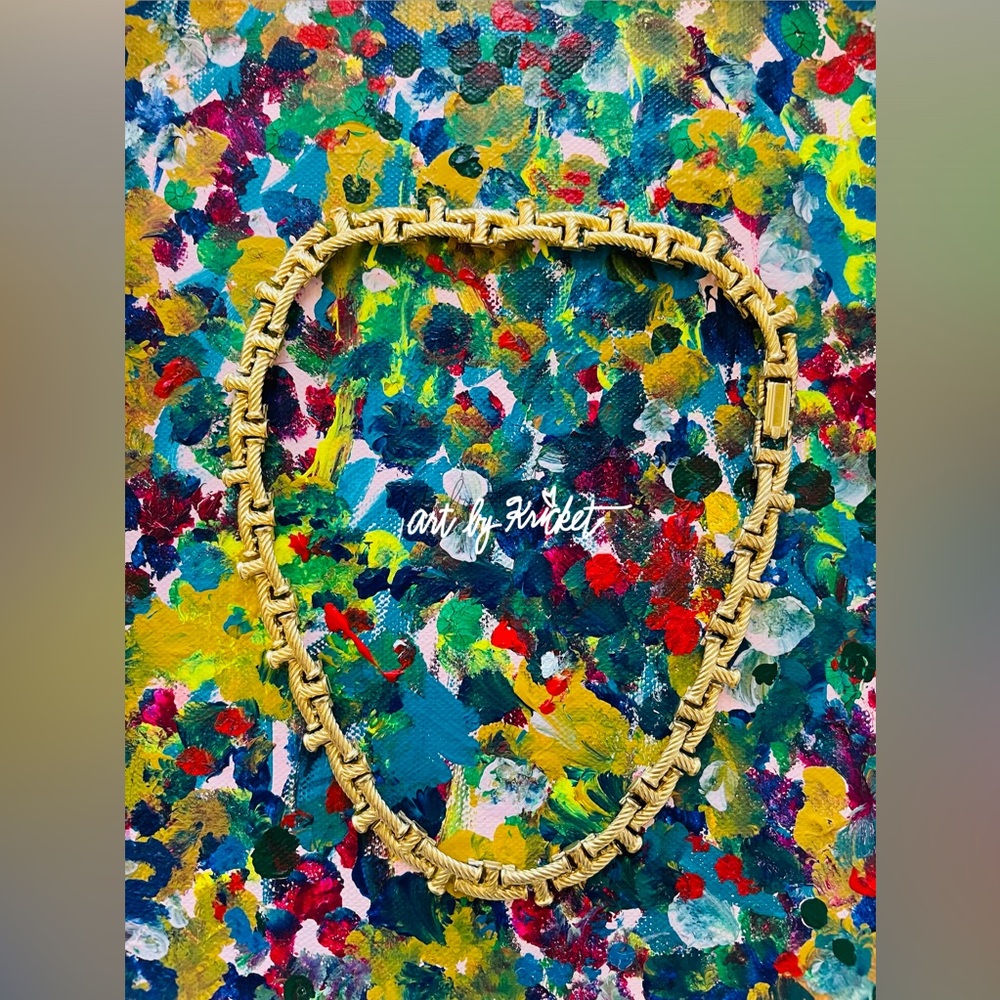 Beautiful Fancy T Link Necklace ♥️🌞!